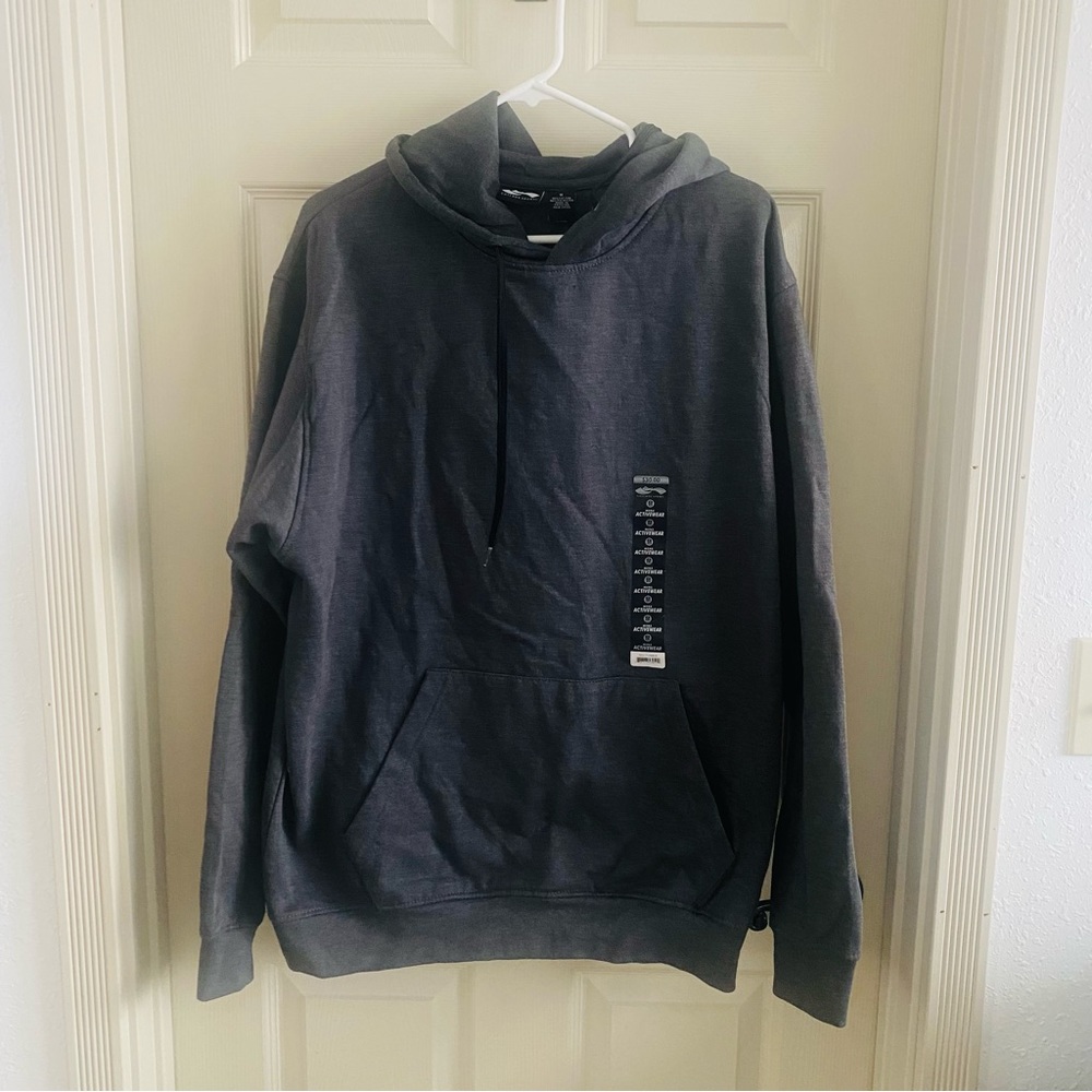 NWT Men’s Cascade Sport SZ Medium Gray Sweatshirt Hoodie